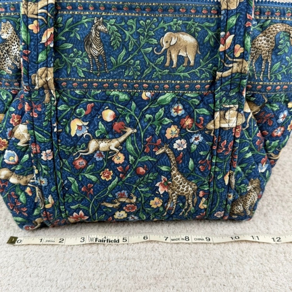Vintage Vera Bradley Animal Kingdom Shoulder Bag Safari Print Retired Quilted - Picture 4 of 14